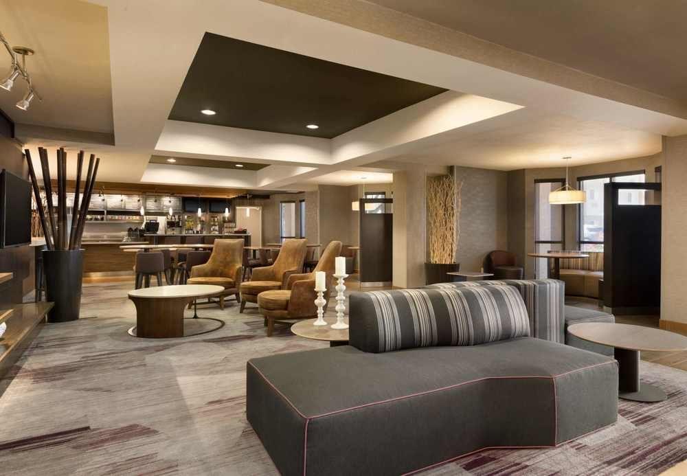 Courtyard By Marriott Bloomington Normal Hotel Exterior photo